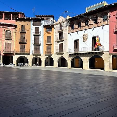 Apartamentos Angelus Plaza Mayor De Graus Eksteriør bilde