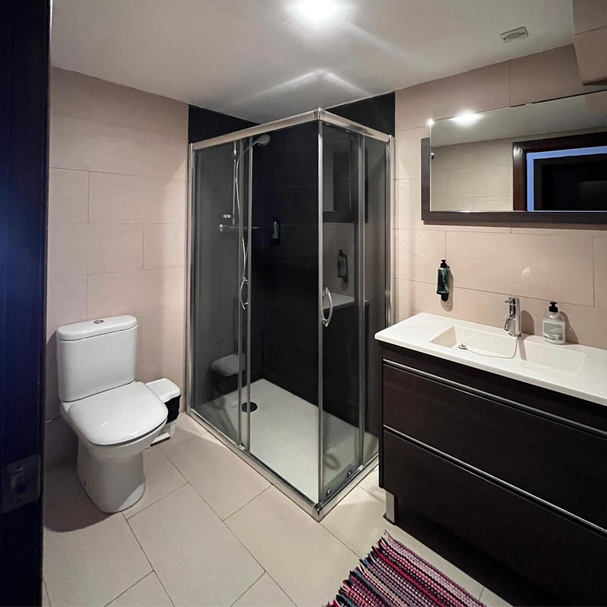 Apartamentos Angelus Plaza Mayor De Graus Eksteriør bilde