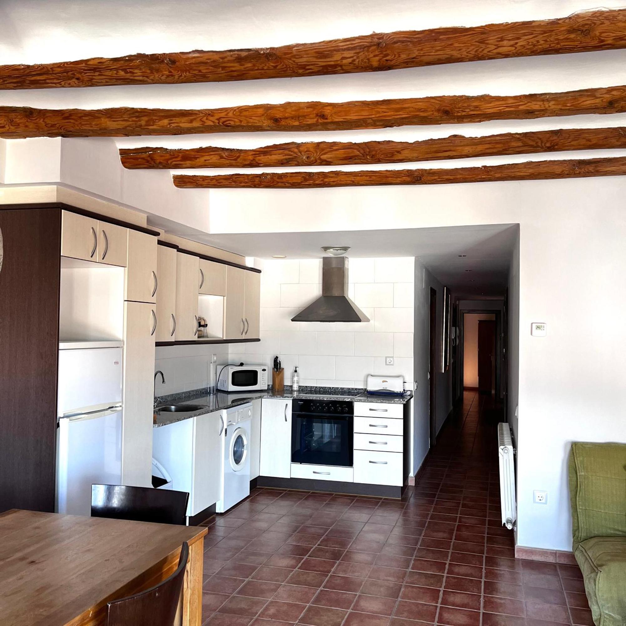 Apartamentos Angelus Plaza Mayor De Graus Eksteriør bilde