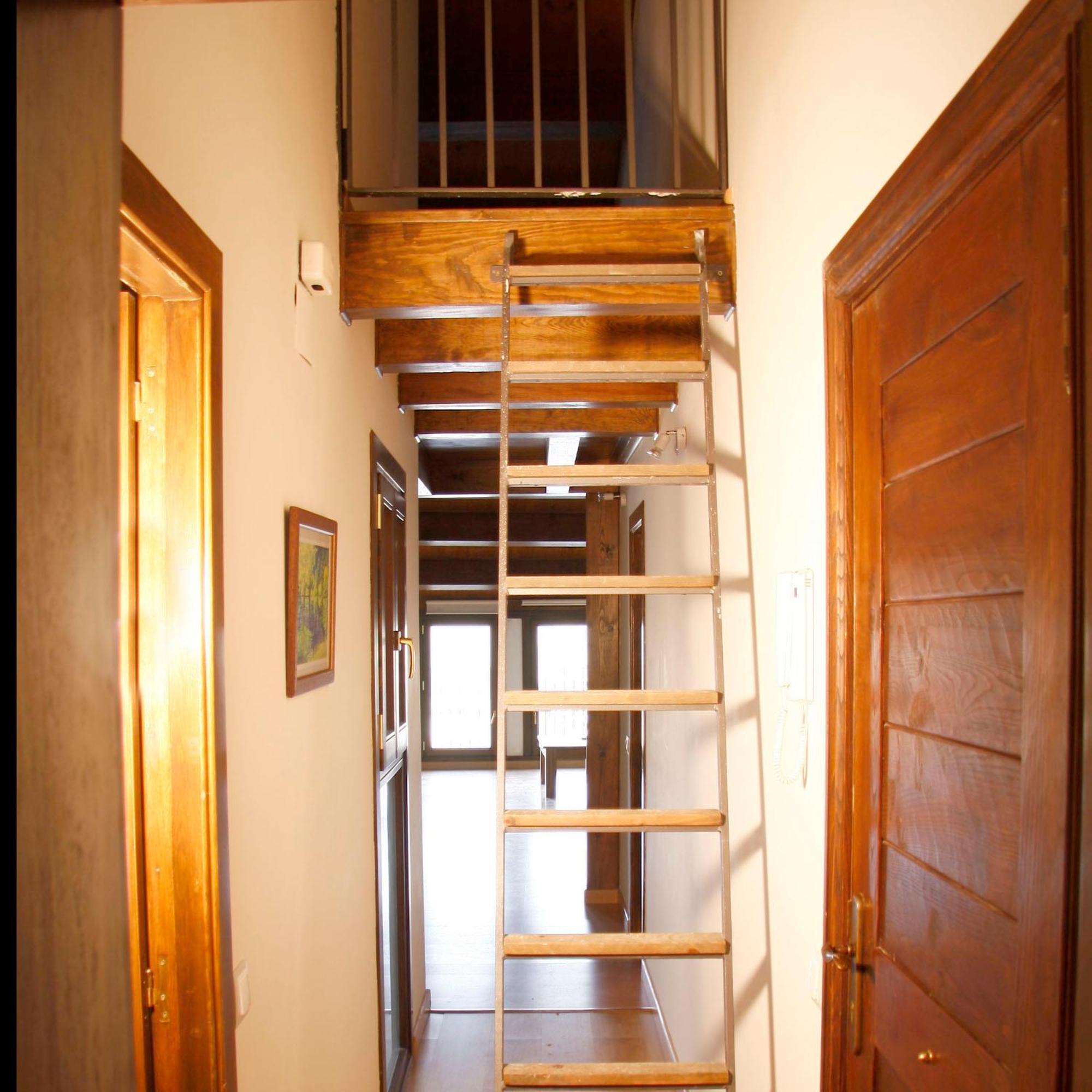 Apartamentos Angelus Plaza Mayor De Graus Eksteriør bilde
